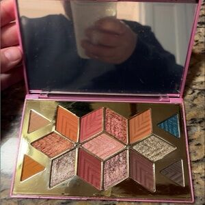 Barbie PUR eye shadow palette